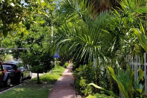 Copropriété à louer à Miami Beach, Floride: 43.85 m2 № 2046125 - photo 5