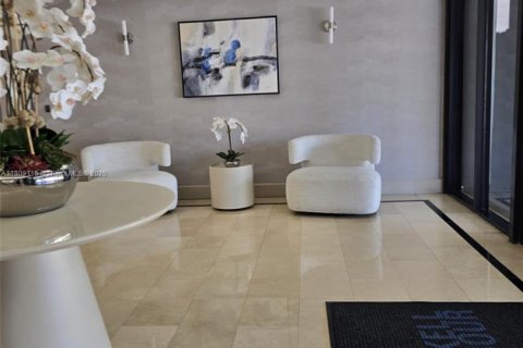 Купить кондоминиум в Майами, Флорида 2 спальни, 89.84м2, № 1920743 - фото 5