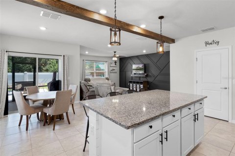 Casa en venta en Winter Haven, Florida, 4 dormitorios, 173.26 m2 № 1856370 - foto 4
