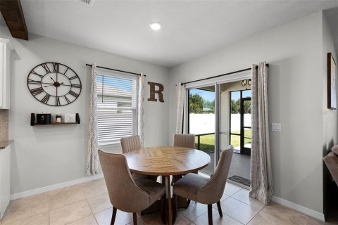 Casa en venta en Winter Haven, Florida, 4 dormitorios, 173.26 m2 № 1856370 - foto 10