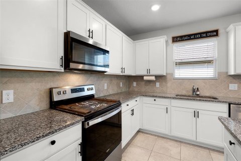 Casa en venta en Winter Haven, Florida, 4 dormitorios, 173.26 m2 № 1856370 - foto 8