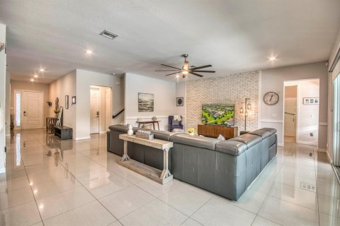 Villa ou maison à vendre à Loxahatchee Groves, Floride: 5 chambres, 334.45 m2 № 2343665 - photo 15