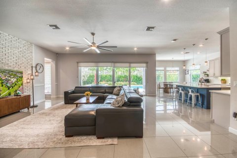 Villa ou maison à vendre à Loxahatchee Groves, Floride: 5 chambres, 334.45 m2 № 2343665 - photo 8