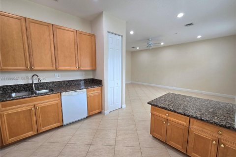 Copropriété à vendre à Davie, Floride: 2 chambres, 156.26 m2 № 2049556 - photo 14