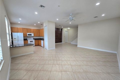 Copropriété à vendre à Davie, Floride: 2 chambres, 156.26 m2 № 2049556 - photo 12
