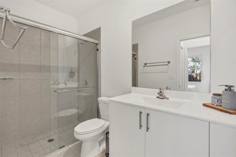 Touwnhouse à vendre à Coral Springs, Floride: 4 chambres, 172.15 m2 № 1954108 - photo 15