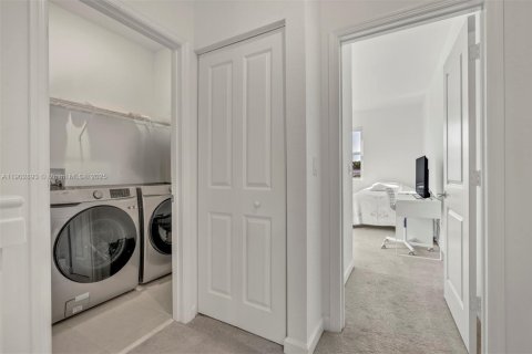 Touwnhouse à vendre à Coral Springs, Floride: 4 chambres, 172.15 m2 № 1954108 - photo 26