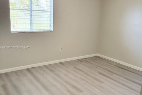 Купить таунхаус в Мирамар, Флорида 3 спальни, 121.33м2, № 2045206 - фото 8