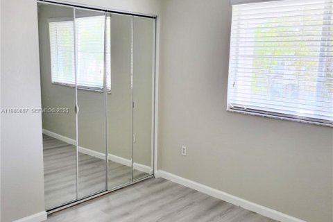 Купить таунхаус в Мирамар, Флорида 3 спальни, 121.33м2, № 2045206 - фото 9