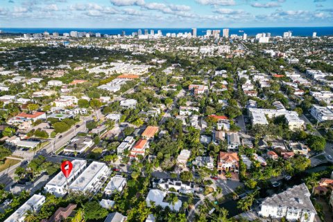 Townhouse in Fort Lauderdale, Florida 3 bedrooms, 311.04 sq.m. № 2154631 - photo 6