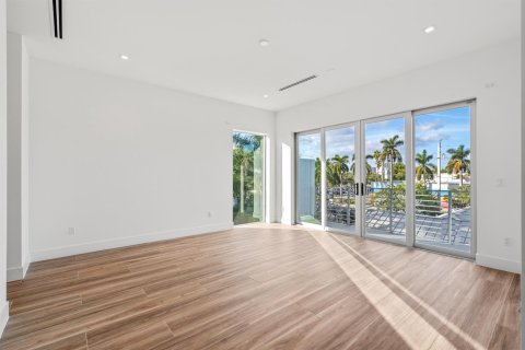 Townhouse in Fort Lauderdale, Florida 3 bedrooms, 311.04 sq.m. № 2154631 - photo 7