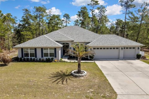 Casa en Homosassa, Florida 4 dormitorios, 275.27 m2 № 2103141