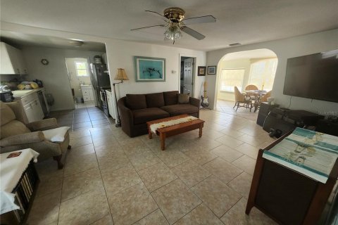 Casa en venta en Bradenton Beach, Florida, 3 dormitorios, 95.69 m2 № 1679335 - foto 6