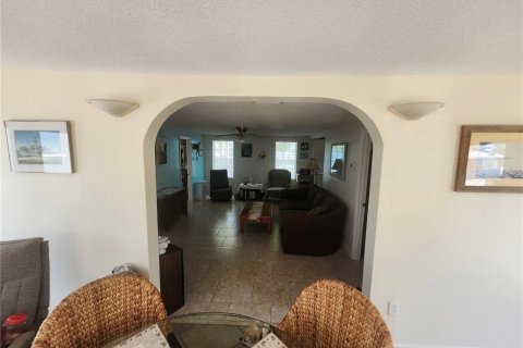 Villa ou maison à vendre à Bradenton Beach, Floride: 3 chambres, 95.69 m2 № 1679335 - photo 7