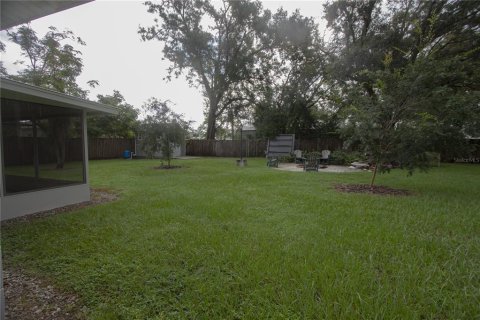 Villa ou maison à louer à Tampa, Floride: 2 chambres, 94.39 m2 № 1914832 - photo 7