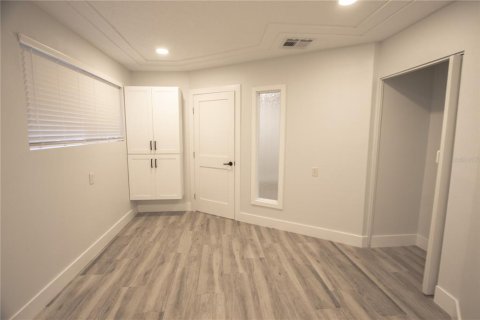 Villa ou maison à louer à Tampa, Floride: 2 chambres, 94.39 m2 № 1914832 - photo 25