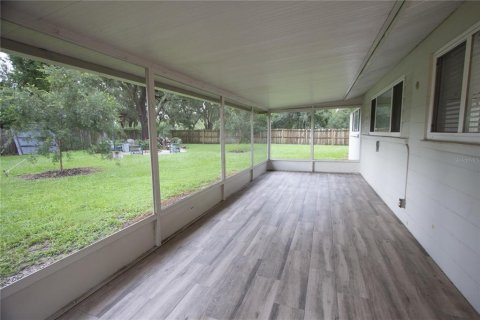 Villa ou maison à louer à Tampa, Floride: 2 chambres, 94.39 m2 № 1914832 - photo 15