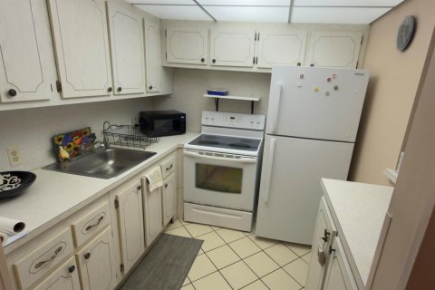 Copropriété à louer à Boca Raton, Floride: 1 chambre, 66.89 m2 № 2171884 - photo 7