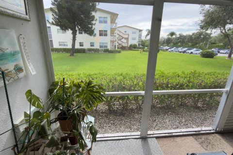 Copropriété à louer à Boca Raton, Floride: 1 chambre, 66.89 m2 № 2171884 - photo 12