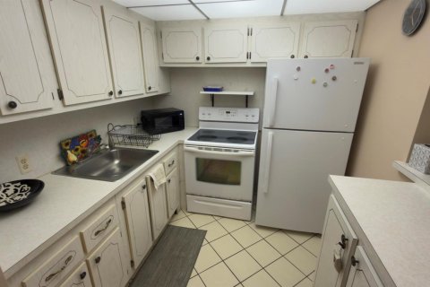 Copropriété à louer à Boca Raton, Floride: 1 chambre, 66.89 m2 № 2171884 - photo 6