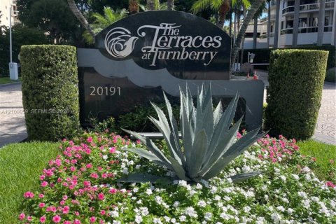 Condominio en Aventura, Florida, 3 dormitorios  № 2424805
