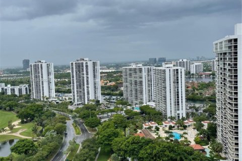 Condominio en venta en Aventura, Florida, 3 dormitorios, 212.75 m2 № 2424805 - foto 5