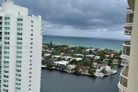 Condominio en venta en Aventura, Florida, 3 dormitorios, 212.75 m2 № 2424805 - foto 7