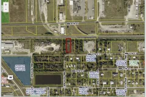 Propiedad comercial en venta en Okeechobee, Florida № 2155171 - foto 2