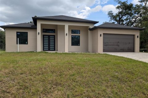 House in Port Charlotte, Florida 3 bedrooms, 192.12 sq.m. № 1796083 - photo 1