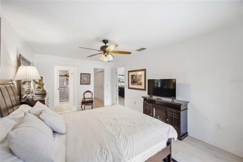 Casa en venta en Port Charlotte, Florida, 3 dormitorios, 169.83 m2 № 2386594 - foto 30