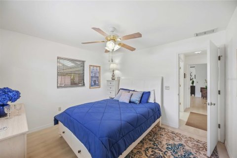 Casa en venta en Port Charlotte, Florida, 3 dormitorios, 169.83 m2 № 2386594 - foto 28