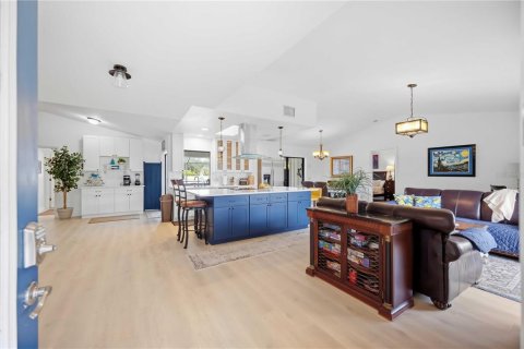 Casa en venta en Port Charlotte, Florida, 3 dormitorios, 169.83 m2 № 2386594 - foto 3