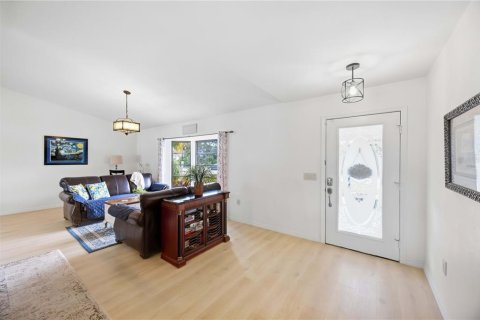 Casa en venta en Port Charlotte, Florida, 3 dormitorios, 169.83 m2 № 2386594 - foto 4