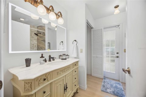 Casa en venta en Port Charlotte, Florida, 3 dormitorios, 169.83 m2 № 2386594 - foto 25