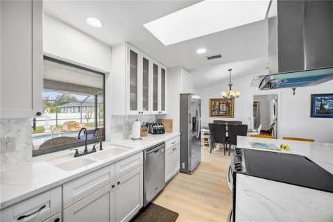 Casa en venta en Port Charlotte, Florida, 3 dormitorios, 169.83 m2 № 2386594 - foto 12