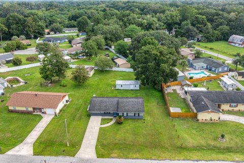 House in Ocala, Florida 4 bedrooms, 136.94 sq.m. № 1909647 - photo 23