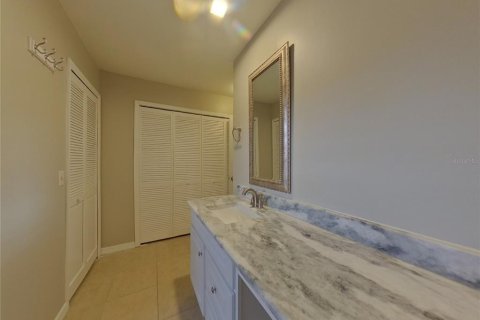 Villa ou maison à louer à Orlando, Floride: 3 chambres, 165.46 m2 № 1914553 - photo 15