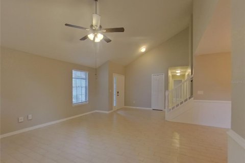 Villa ou maison à louer à Orlando, Floride: 3 chambres, 165.46 m2 № 1914553 - photo 3