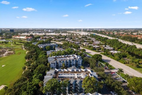 Condo in West Palm Beach, Florida, 1 bedroom  № 1840760 - photo 25