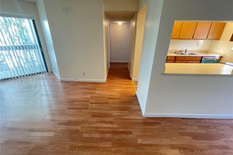 Condo in West Palm Beach, Florida, 1 bedroom  № 1840760 - photo 4