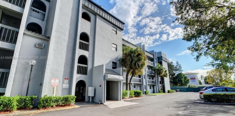 Condo in West Palm Beach, Florida, 1 bedroom № 1840760