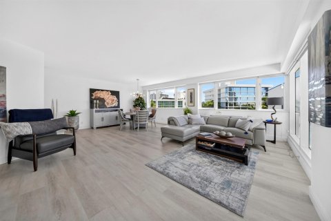 Condominio en venta en Fort Lauderdale, Florida, 1 dormitorio, 109.53 m2 № 2340460 - foto 6