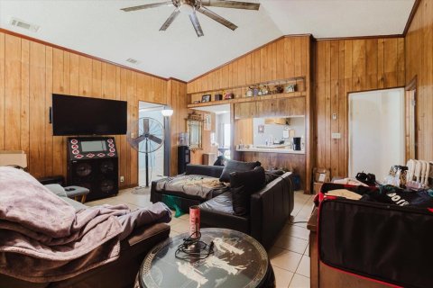 House in Wimauma, Florida 4 bedrooms, 225.75 sq.m. № 1806949 - photo 16