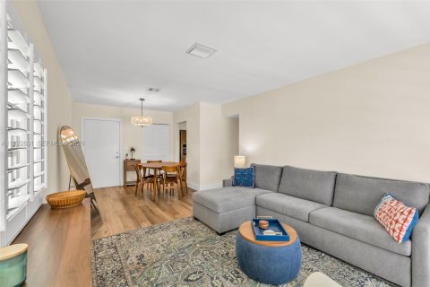 Copropriété à vendre à Coral Gables, Floride: 1 chambre, 56.21 m2 № 2041907 - photo 5