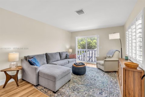 Copropriété à vendre à Coral Gables, Floride: 1 chambre, 56.21 m2 № 2041907 - photo 2