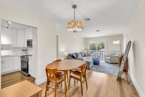 Copropriété à vendre à Coral Gables, Floride: 1 chambre, 56.21 m2 № 2041907 - photo 6