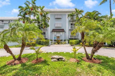 Copropriété à vendre à Coral Gables, Floride: 1 chambre, 56.21 m2 № 2041907 - photo 20