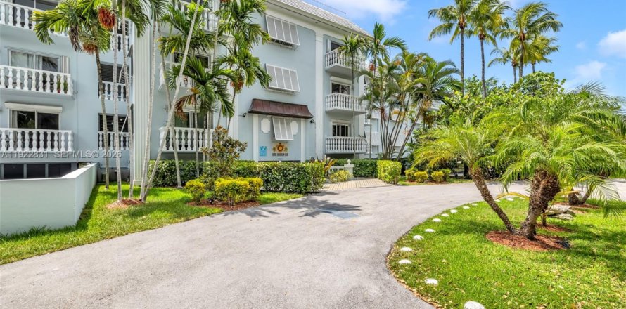 Condo à Coral Gables, Floride, 1 chambre  № 2041907