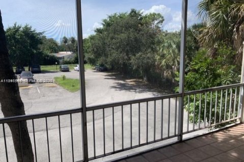 Condo in Boca Raton, Florida, 2 bedrooms  № 2003835 - photo 6