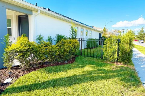 House in Wesley Chapel, Florida 3 bedrooms, 158.03 sq.m. № 2167413 - photo 11